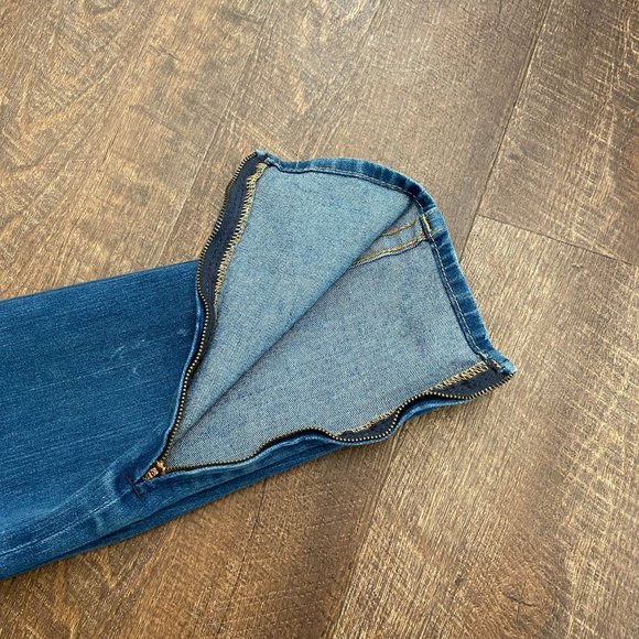 True Religion Gwen Zipper Ankle Skinny Jeans - 26 - Picture 7 of 9